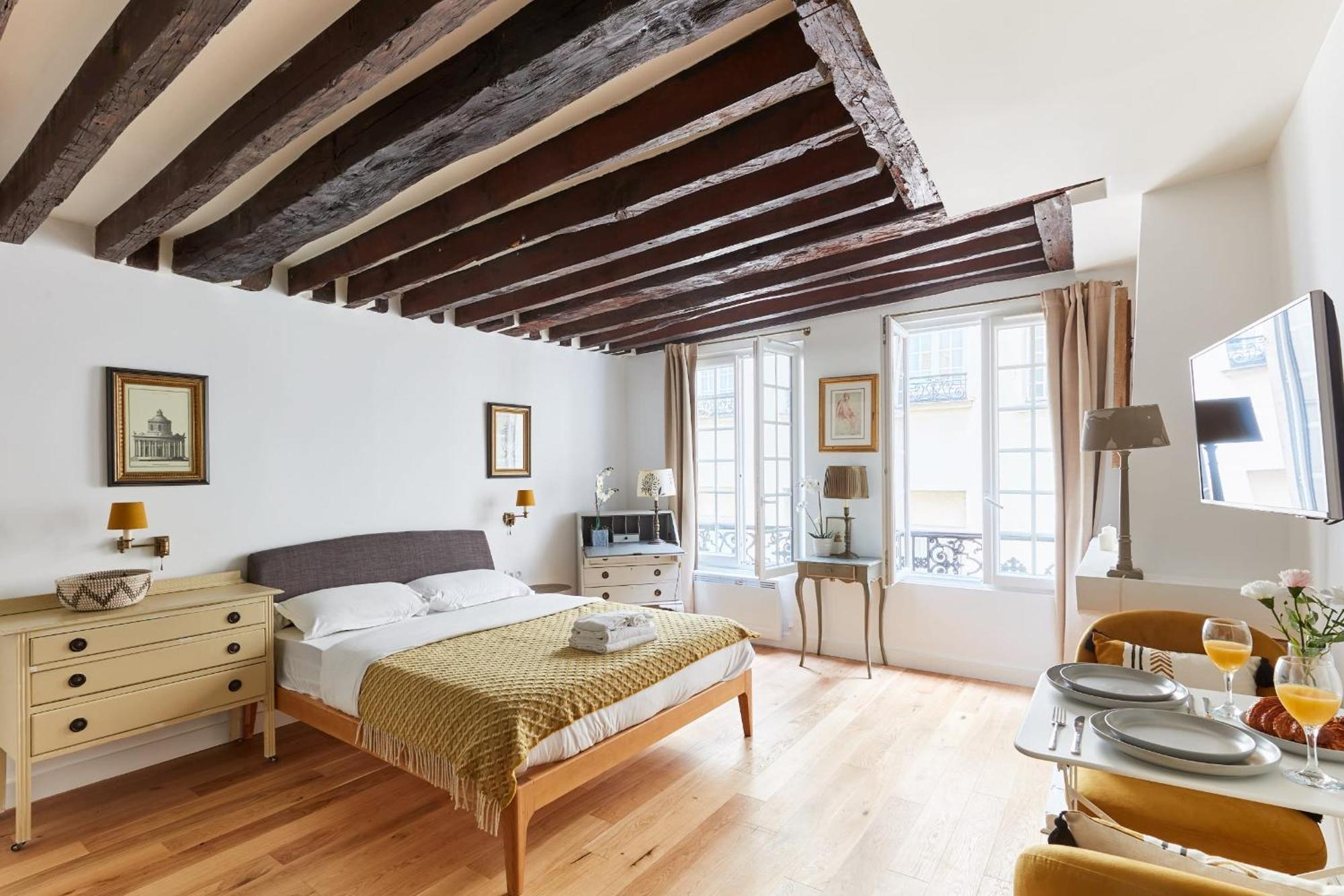 Bnbnova - Le Marais Appartement Parijs